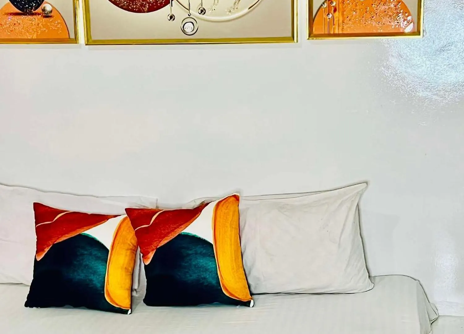Orange Room Dakar