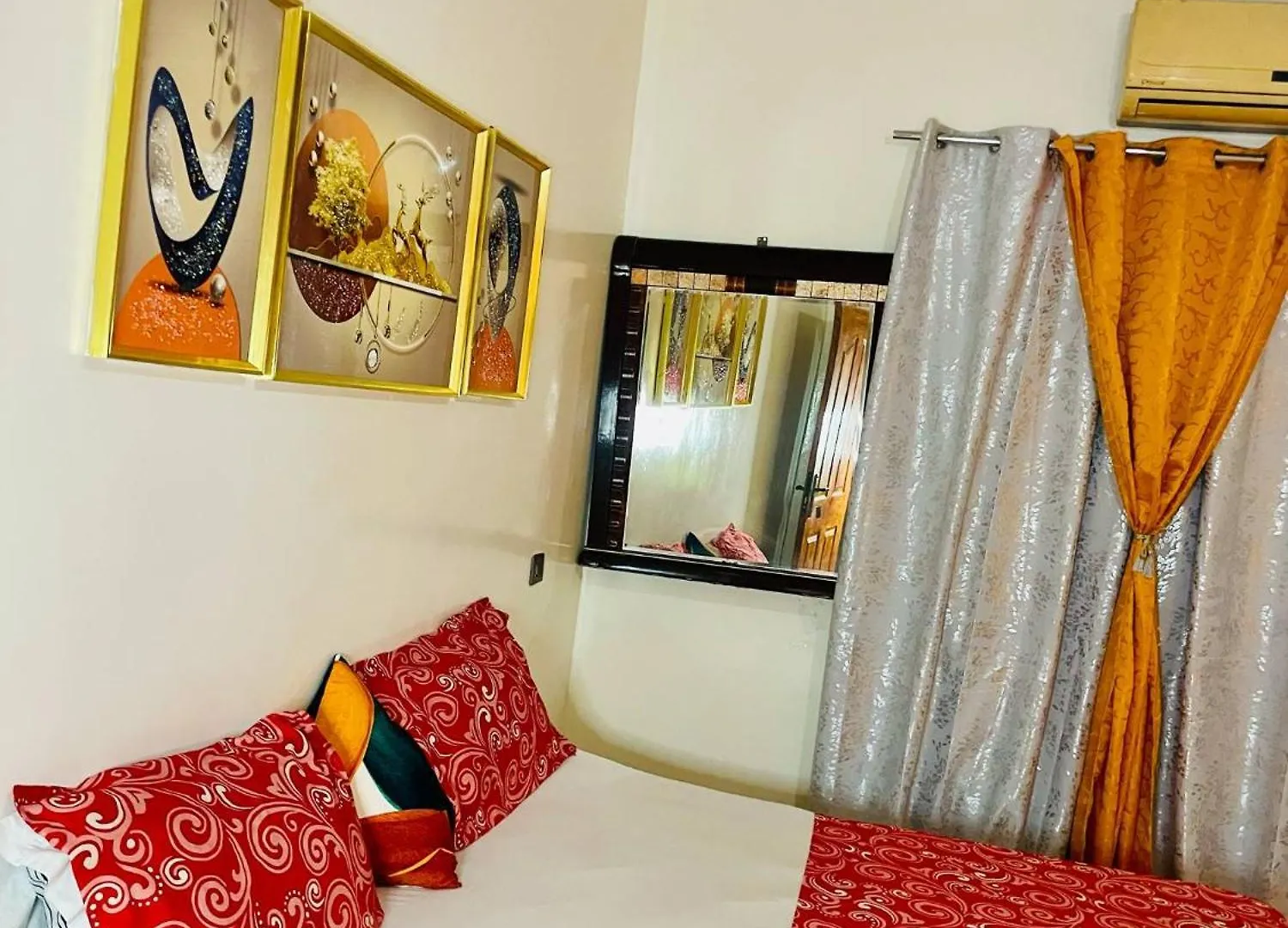 Guest house Orange Room Dakar Senegal